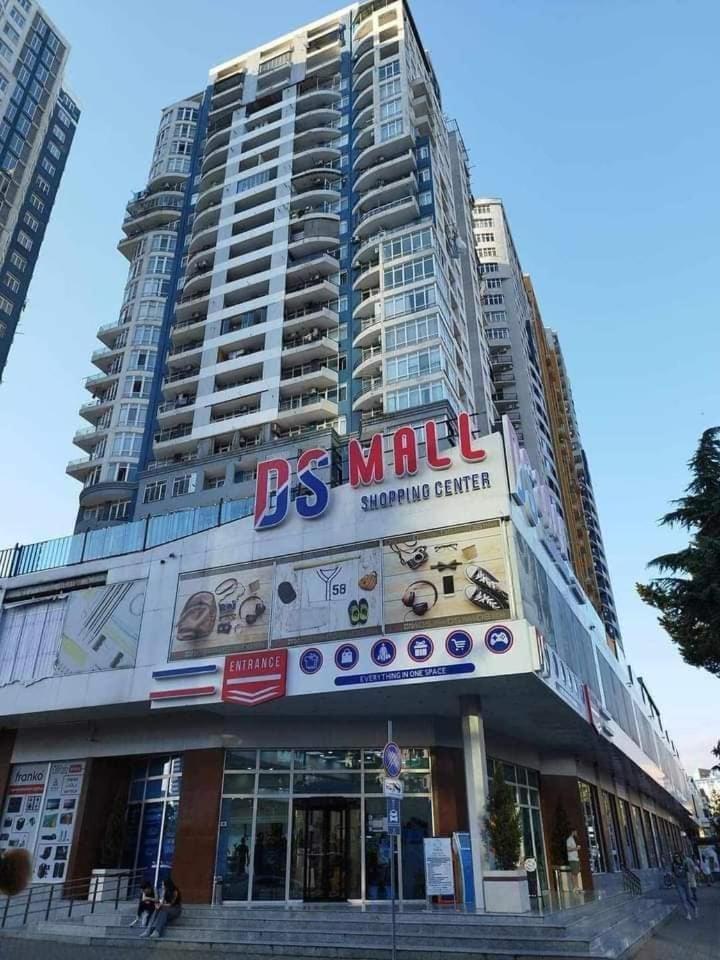 Апартаменты На Абусеридзе 5а Батуми Экстерьер фото